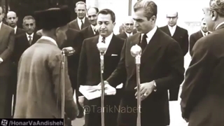 واگذاری املاک سلطنتی گنبد و گرگان توسط محمدرضا شاه پهلوی به نمایندگان روستائیان در کاخ مرمر