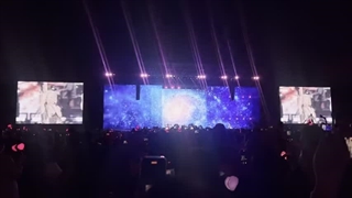 اجرای آهنگ forever young از بلک پینک در روز دوم تور ددلاین